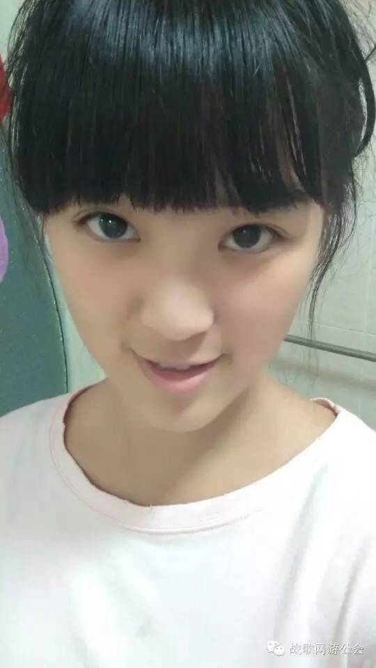 【战歌妹纸show】第14期:呆萌呆萌的妹纸秦晴