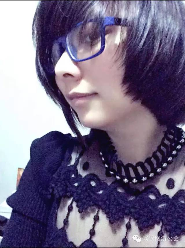 【战歌妹纸show】第19期:可女神可帅气的妹纸浅笑 【战歌妹纸show】第19期:可女神可帅气的妹纸浅笑