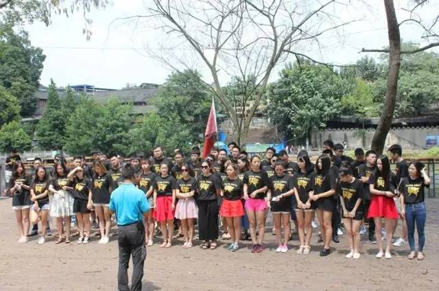 战歌公会五周年聚会活动完美落幕 战歌公会五周年聚会活动完美落幕