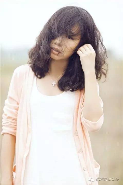 【战歌妹纸show】第35期:闷骚暴力妹纸莎蕊 【战歌妹纸show】第35期:闷骚暴力妹纸莎蕊