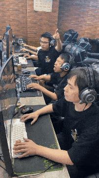 武汉大乱斗落幕 极致染爱茶首站即巅峰