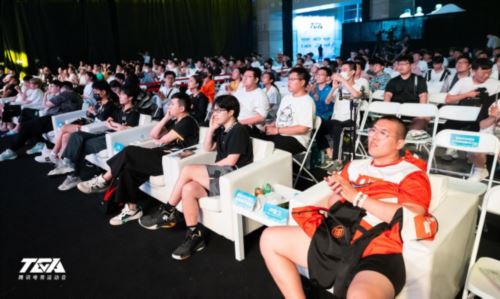 深圳DYG战队荣获2023年使命召唤手游夏季邀请赛冠军