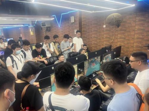 武汉大乱斗落幕 极致染爱茶首站即巅峰