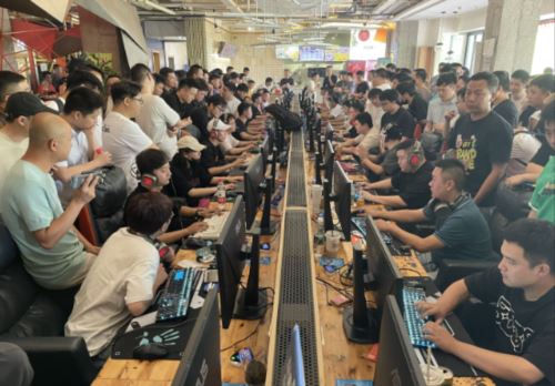 《街头篮球》SFSA地区赛完美收官 东东麒麟寺翻盘夺冠