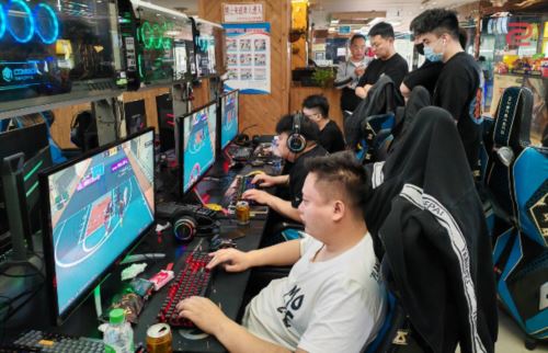 金城大捷《街头篮球》董师傅星夜缠绵圆梦丝绸之路