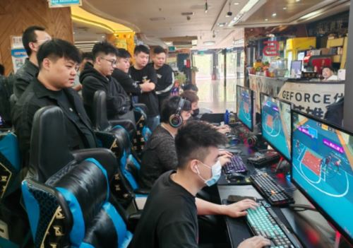 金城大捷《街头篮球》董师傅星夜缠绵圆梦丝绸之路